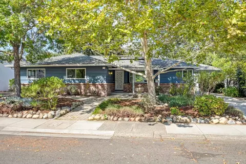 1221 Nevis Ct, Sacramento, CA 95822