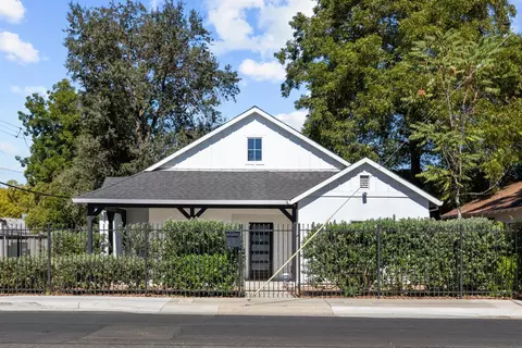 3307 12th Ave, Sacramento, CA 95817
