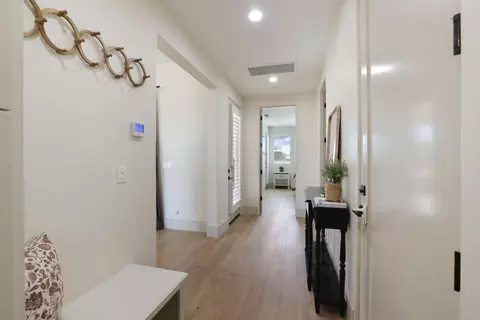 Entry Way - 13514 John Rocha Cir, Galt, CA 95632 photo 4 of 6