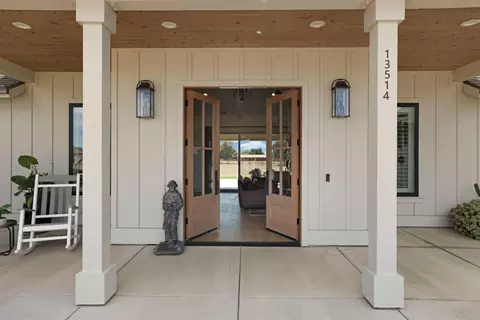 Entry Way - 13514 John Rocha Cir, Galt, CA 95632 photo 1 of 6