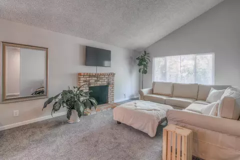 Living - 8225 Foxfire Dr, Orangevale, CA 95662 photo 4 of 4