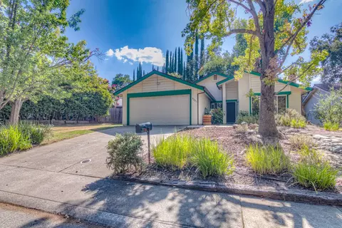 Exterior - 8225 Foxfire Dr, Orangevale, CA 95662 photo 2 of 18