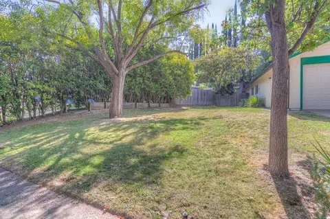 Exterior - 8225 Foxfire Dr, Orangevale, CA 95662 photo 4 of 18