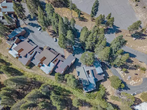 View/Area - 251 Bear Valley Rd #5, Bear Valley, CA 95223 photo 3 of 4
