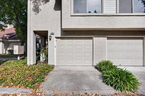 Exterior - 7321 Cronin Cir, Dublin, CA 94568 photo 7 of 9
