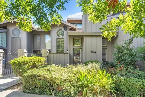 5843 Gloria Dr, Sacramento, CA 95822
