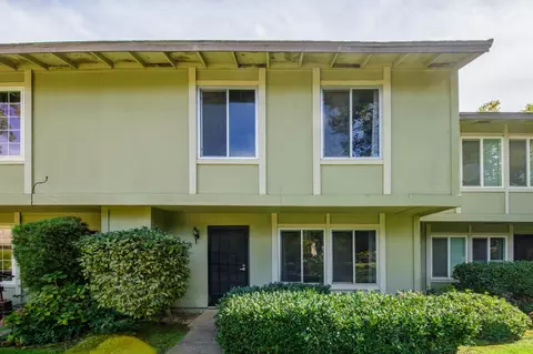 8856 La Riviera Dr #D, Sacramento, CA 95826