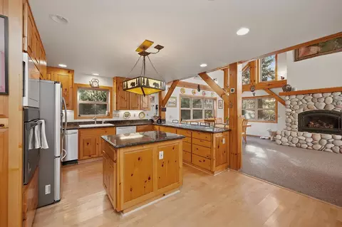 Kitchen - 20 Cub Ln, Bear Valley, CA 95223 photo 5 of 5
