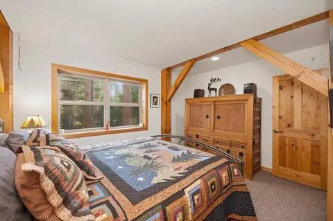 Bedroom - 20 Cub Ln, Bear Valley, CA 95223 photo 2 of 6