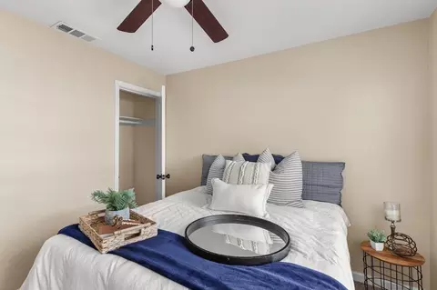 Bedroom - 405 W 22nd St, Tracy, CA 95376 photo 2 of 4