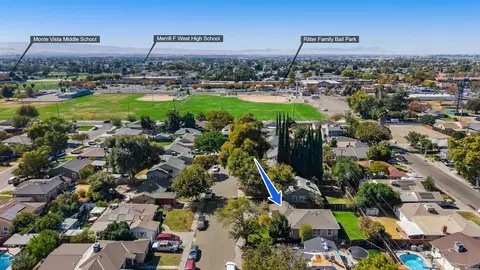 View/Area - 405 W 22nd St, Tracy, CA 95376 photo 2 of 2