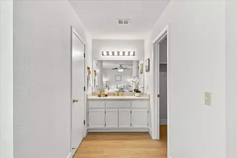 Entry Way - 2253 Concord Dr, Merced, CA 95341 photo 1 of 1