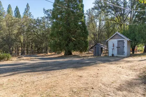 Exterior - 4830 Somerset Loop, Placerville, CA 95667 photo 6 of 8