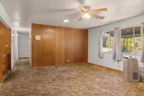Living - 4830 Somerset Loop, Placerville, CA 95667 photo 2 of 5