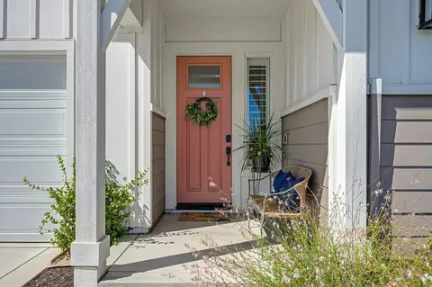 5060 Royal Lily Ave, Roseville, CA 95747