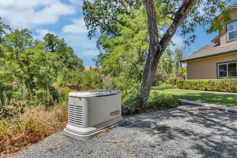 Exterior - 23303 E Buena Vista Rd, Clements, CA 95227 photo 17 of 31