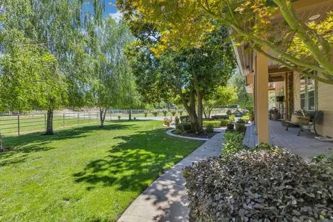 Exterior - 23303 E Buena Vista Rd, Clements, CA 95227 photo 18 of 31