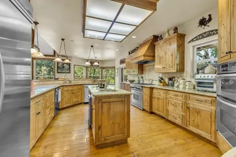 Kitchen - 23303 E Buena Vista Rd, Clements, CA 95227 photo 2 of 6
