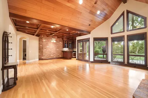 Living - 12750 E Live Oak Rd, Lodi, CA 95240 photo 6 of 8