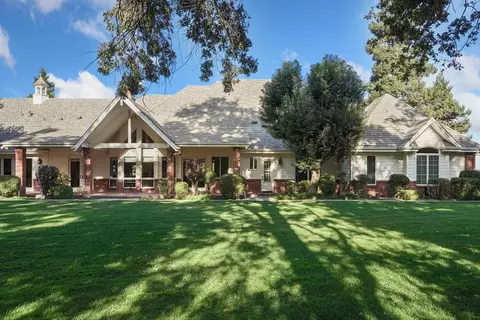Exterior - 12750 E Live Oak Rd, Lodi, CA 95240 photo 11 of 14