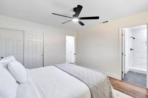Bedroom - 18807 Smithwood Dr, Madera, CA 93638 photo 6 of 6