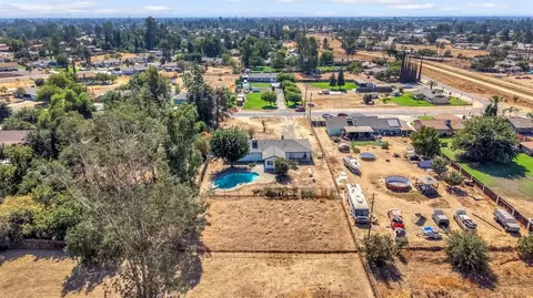 View/Area - 18807 Smithwood Dr, Madera, CA 93638 photo 8 of 11