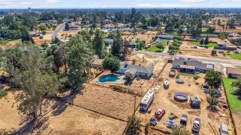 View/Area - 18807 Smithwood Dr, Madera, CA 93638 photo 9 of 11