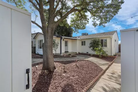 Exterior - 4692 E Hogan Ln, Lodi, CA 95240 photo 1 of 22