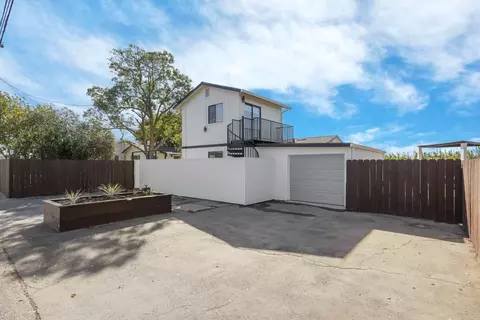 Exterior - 4692 E Hogan Ln, Lodi, CA 95240 photo 19 of 22