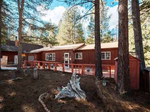 1908 Susquehana Dr, South Lake Tahoe, CA 96150