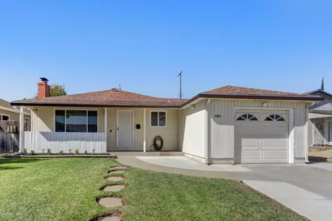 4960 Bradford Dr, Sacramento, CA 95820