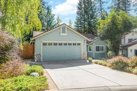 212 Elysian Pl, Grass Valley, CA 95945