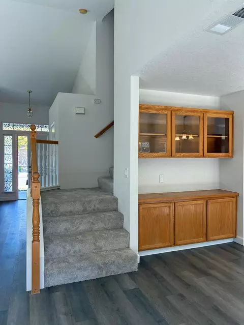 Entry Way - 1460 Portsmouth, Gustine, CA 95322 photo 2 of 5