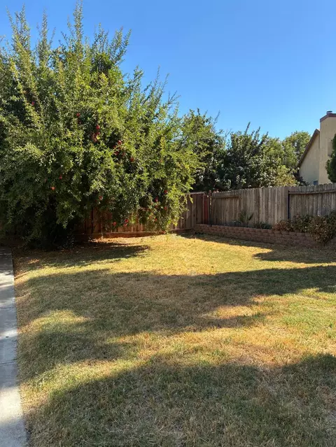Exterior - 1460 Portsmouth, Gustine, CA 95322 photo 6 of 13
