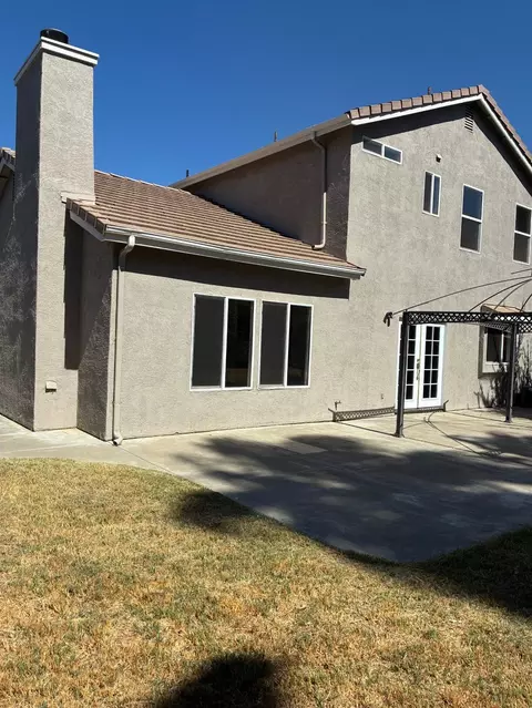 Exterior - 1460 Portsmouth, Gustine, CA 95322 photo 10 of 13