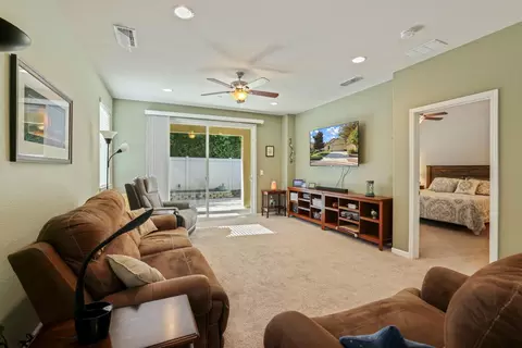 Living - 1391 Mill Run Ct, Manteca, CA 95336 photo 2 of 2