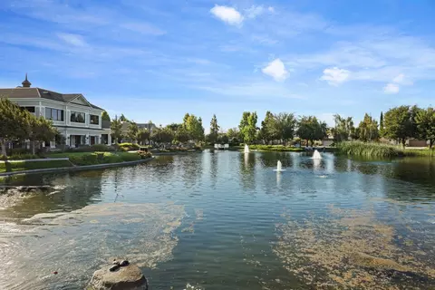 View/Area - 1391 Mill Run Ct, Manteca, CA 95336 photo 7 of 12
