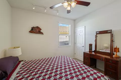 Bedroom - 1391 Mill Run Ct, Manteca, CA 95336 photo 5 of 5