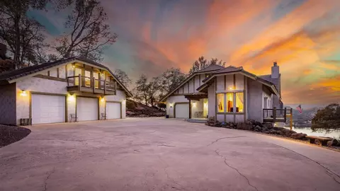 14600 Holman Mountain Rd, Jamestown, CA 95327