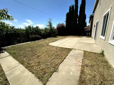 Exterior - 2706 Ida St, Live Oak, CA 95953 photo 4 of 5