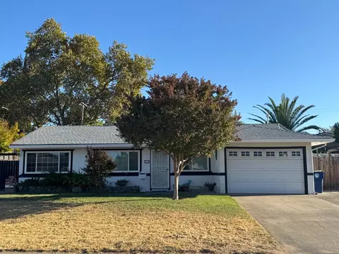 7428 Autumn Ave, Citrus Heights, CA 95621