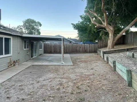 Exterior - 6609 Gingerloop Ct, Sacramento, CA 95842 photo 5 of 5