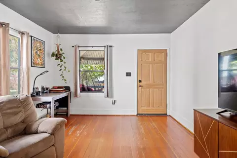 Entry Way - 616 Myrtle Ave, Placerville, CA 95667 photo 1 of 5