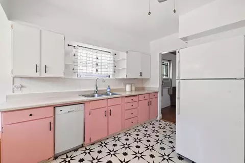 Kitchen - 616 Myrtle Ave, Placerville, CA 95667 photo 4 of 8