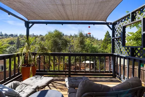 Exterior - 616 Myrtle Ave, Placerville, CA 95667 photo 6 of 21