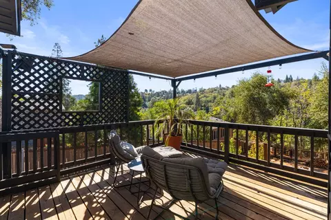 Exterior - 616 Myrtle Ave, Placerville, CA 95667 photo 5 of 21