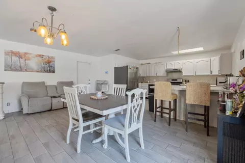 Dining - 916 Elm St, Hanford, CA 93230 photo 1 of 2