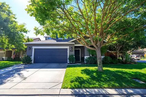 Exterior - 2365 Triumph Ct, Turlock, CA 95380 photo 9 of 25