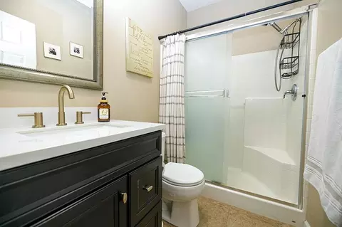 Bath - 2365 Triumph Ct, Turlock, CA 95380 photo 1 of 5
