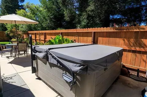 Exterior - 2365 Triumph Ct, Turlock, CA 95380 photo 15 of 25